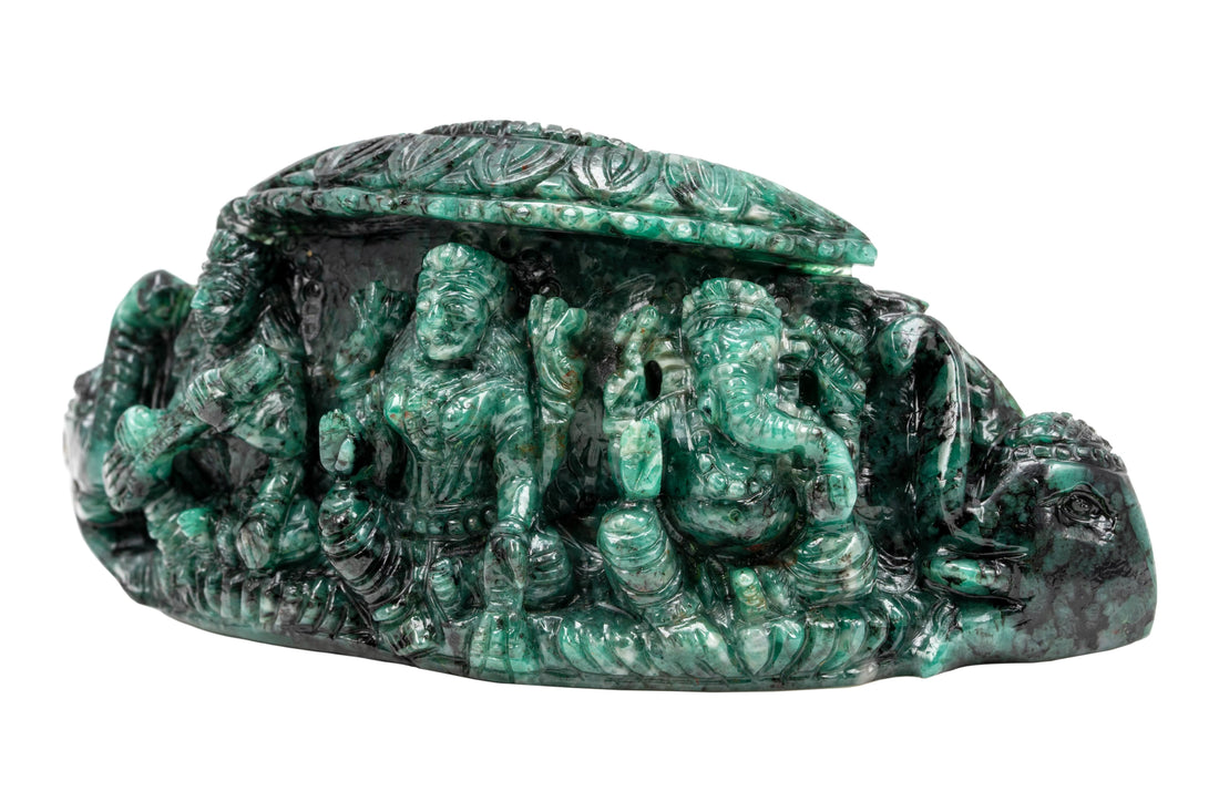 Ganesha–Lakshmi–Saraswati Trio – Emerald