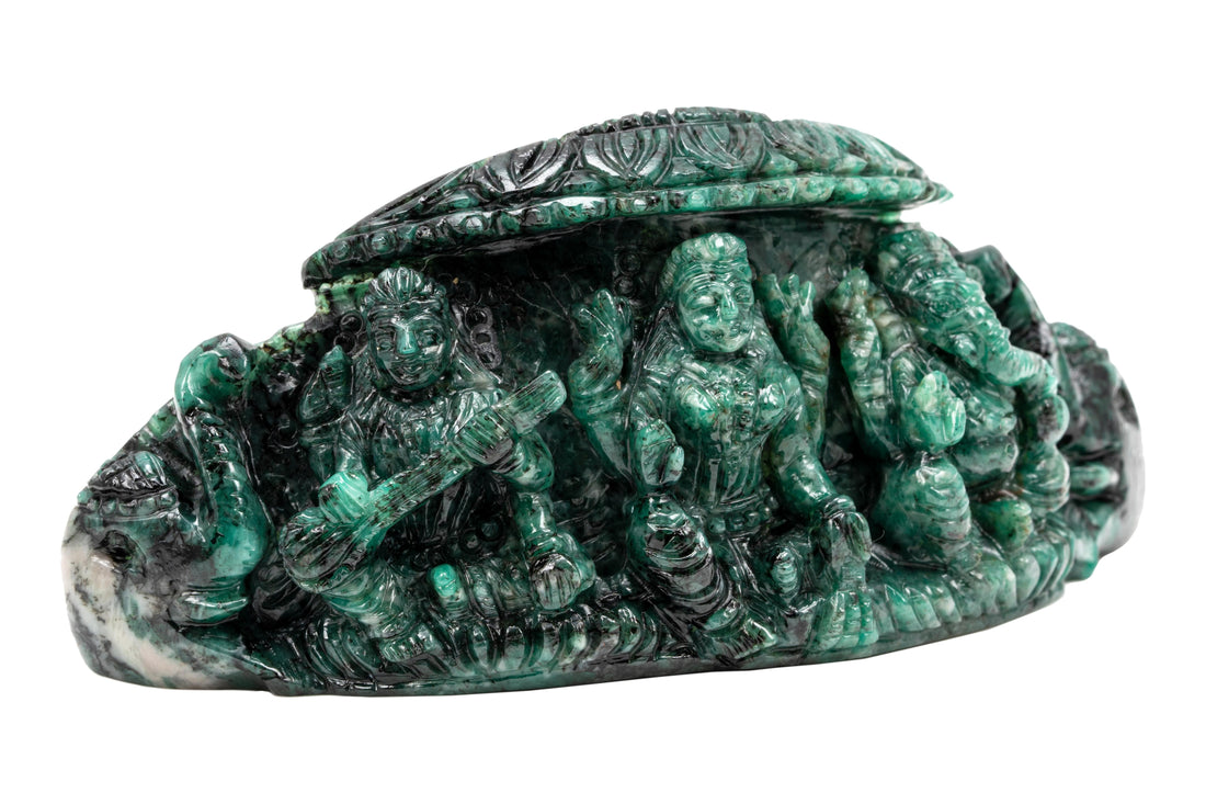 Ganesha–Lakshmi–Saraswati Trio – Emerald